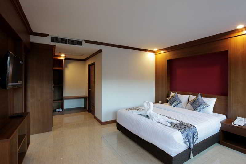 Sungthong Kamala Beach Resort Exterior photo