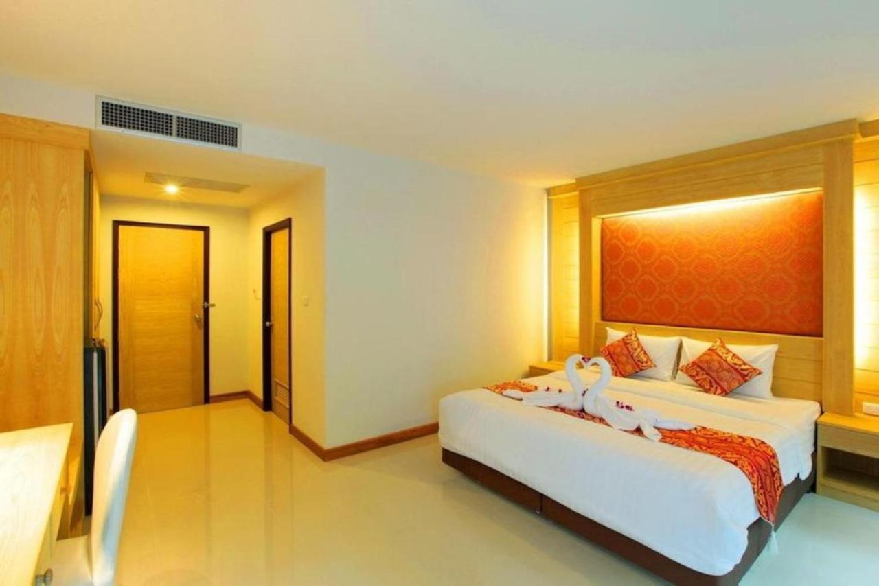Sungthong Kamala Beach Resort Exterior photo